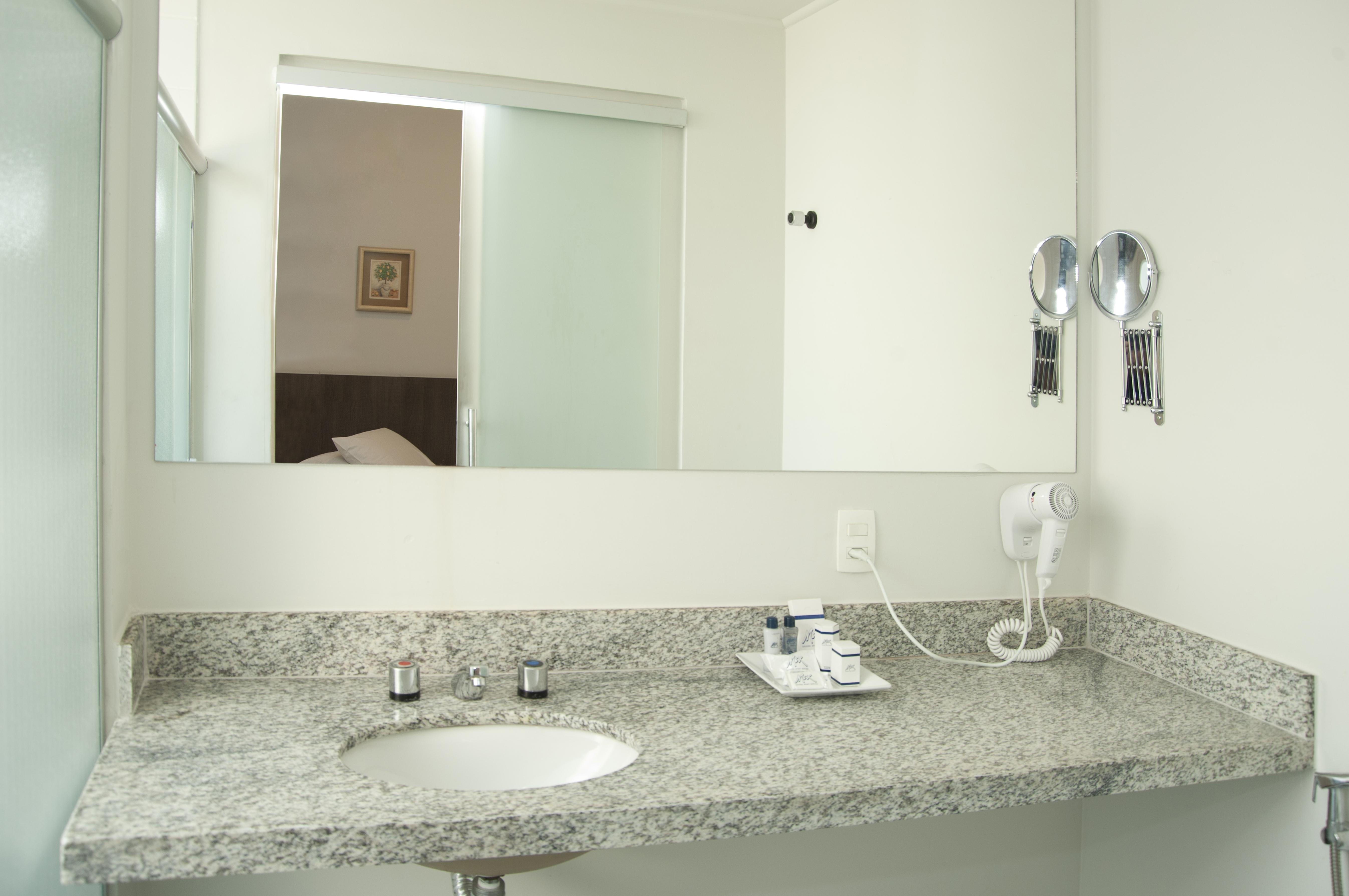 Aparthotel Max Savassi Service